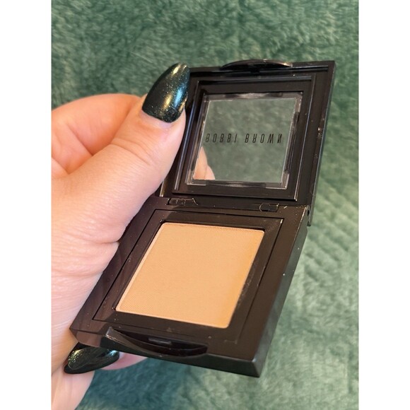 Bobbi Brown Eyeshadow Wheat #30 Never Used Without Box - Picture 2 of 5